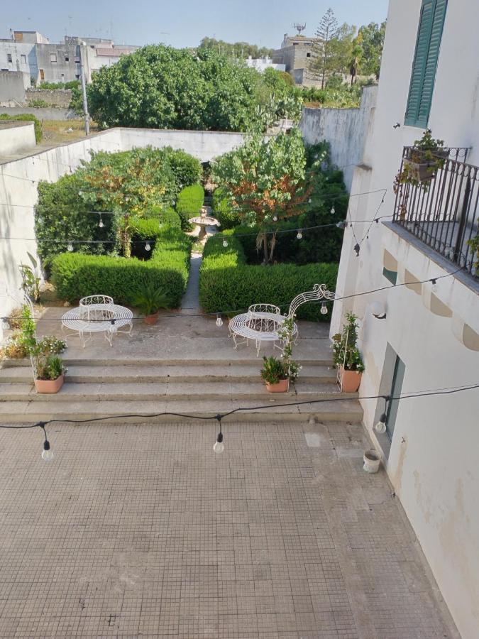 San Donato di LeccePalazzo Costantini住宿加早餐旅馆 外观 照片