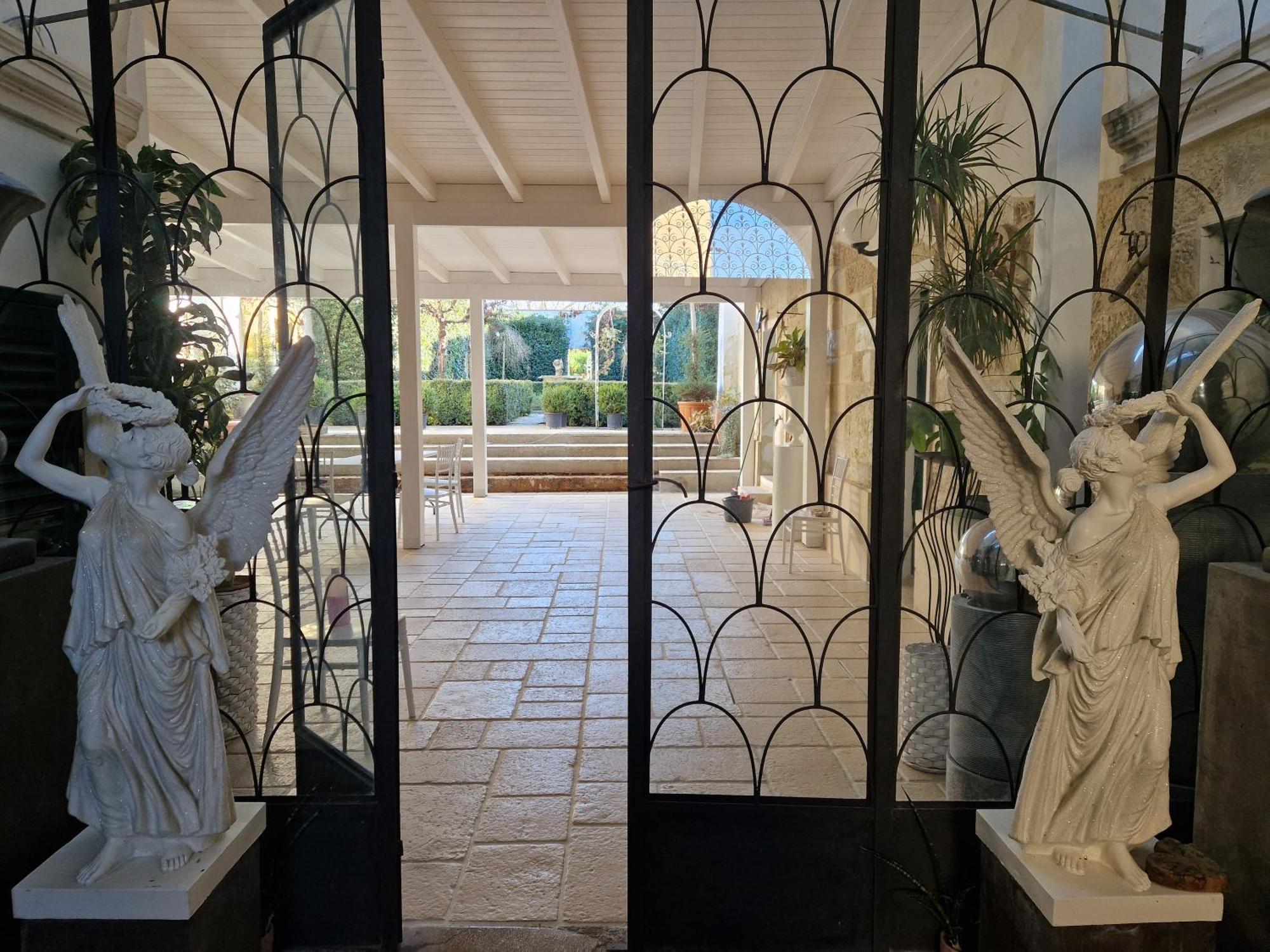 San Donato di LeccePalazzo Costantini住宿加早餐旅馆 外观 照片
